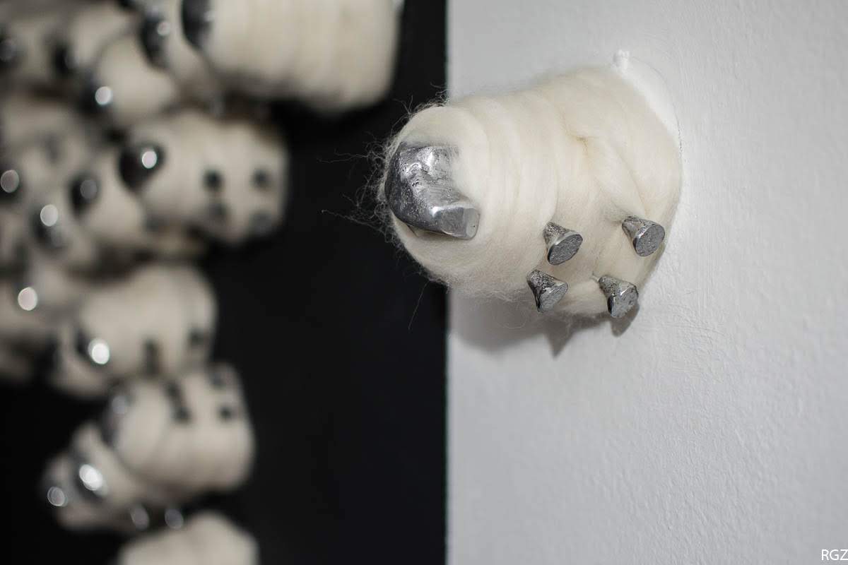 Instalación de ovejas escultóricas. Ovejas de autor realizadas artesanalmente. diseñado por Humberto Juarez de la Camara